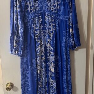 Lilly Pulitzer Blue and White Floral Long Sleeve Dress